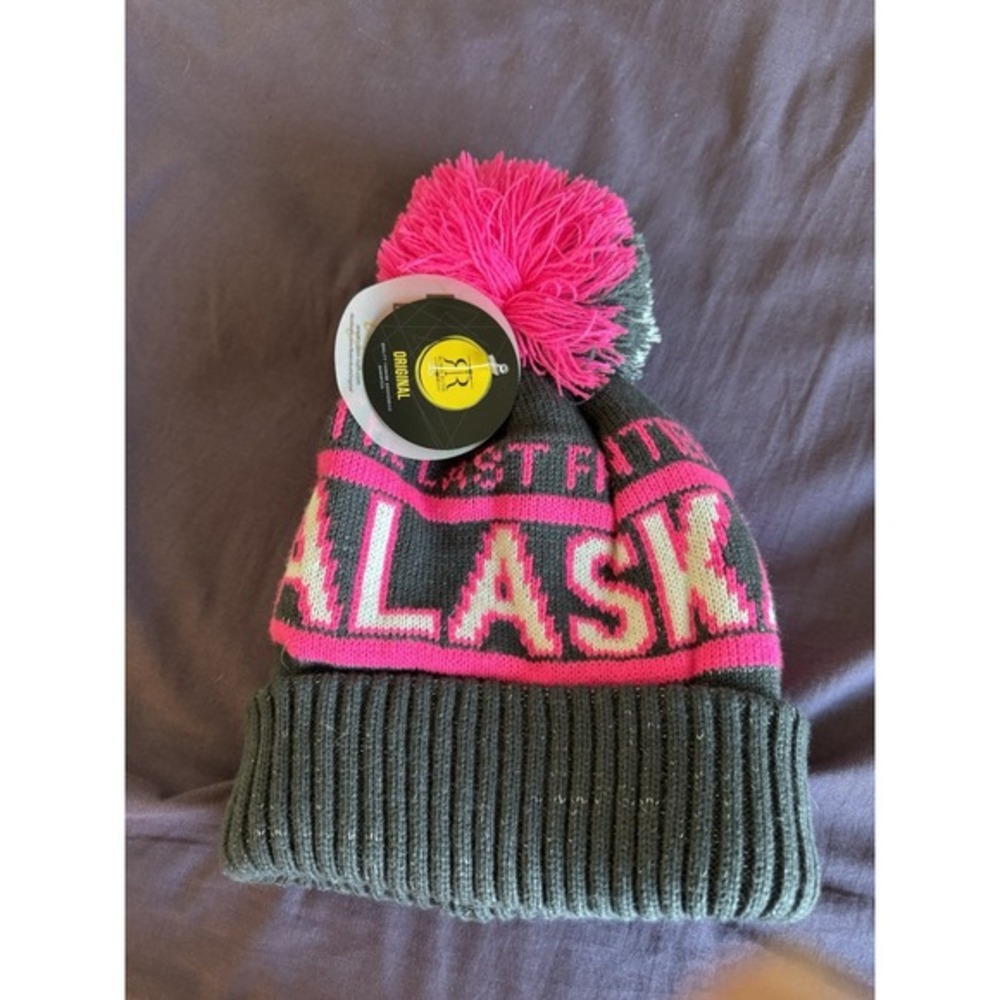 Alaska Winter Beanie Hat‎ Pink Robin Ruth